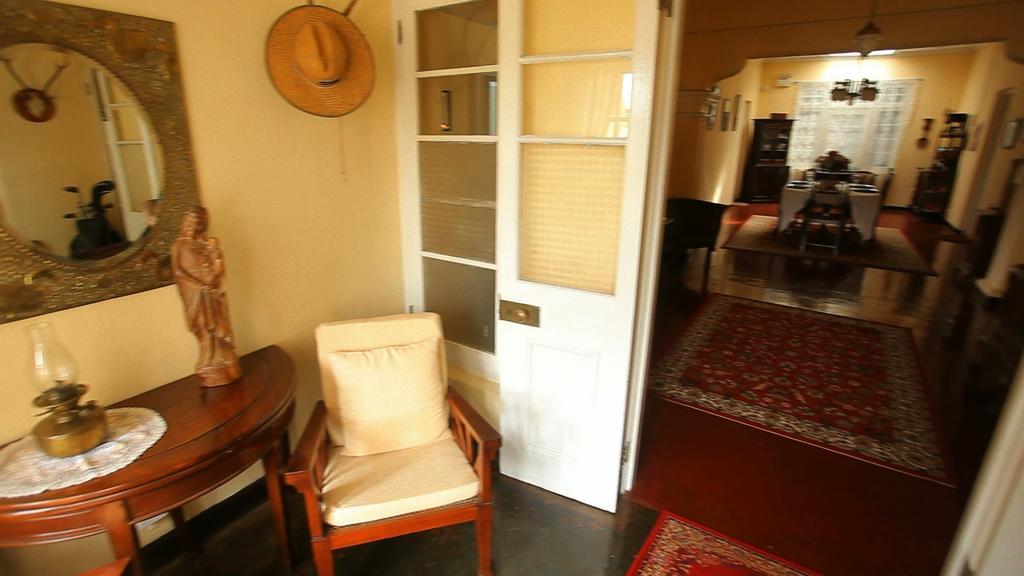 Senani Colonial Holiday Bungalow Nuwara Eliya Camera foto