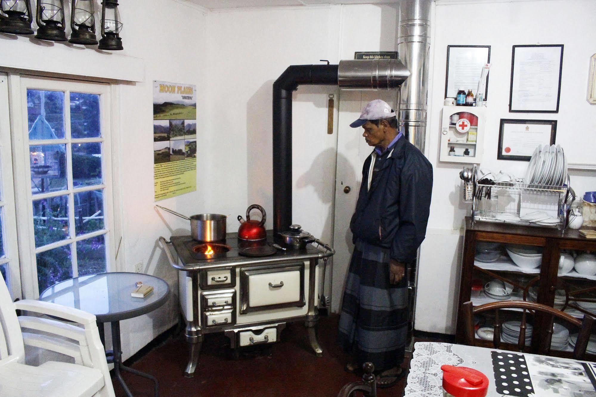 Senani Colonial Holiday Bungalow Nuwara Eliya Esterno foto