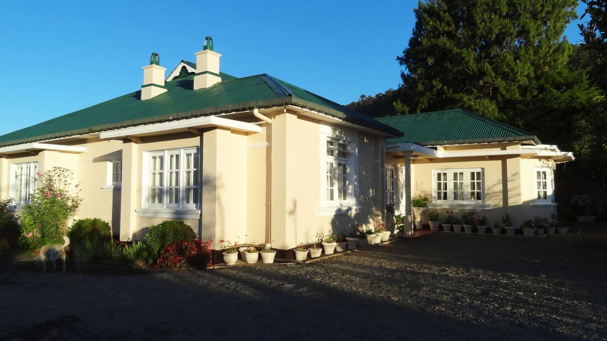 Senani Colonial Holiday Bungalow Nuwara Eliya Esterno foto